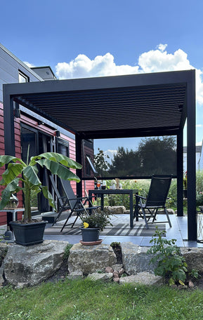 Pergola i trÀdgÄrden