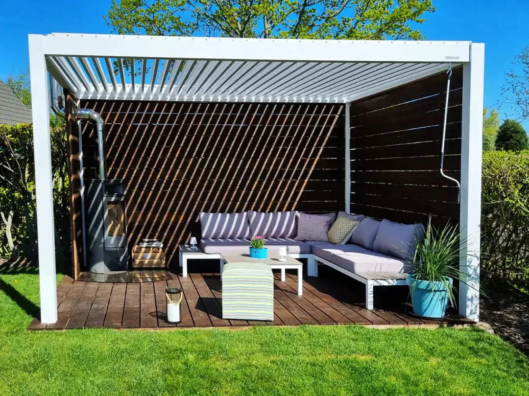 Vit pergola: Exklusiva modeller för den eleganta smaken PERGOLUX Sverige